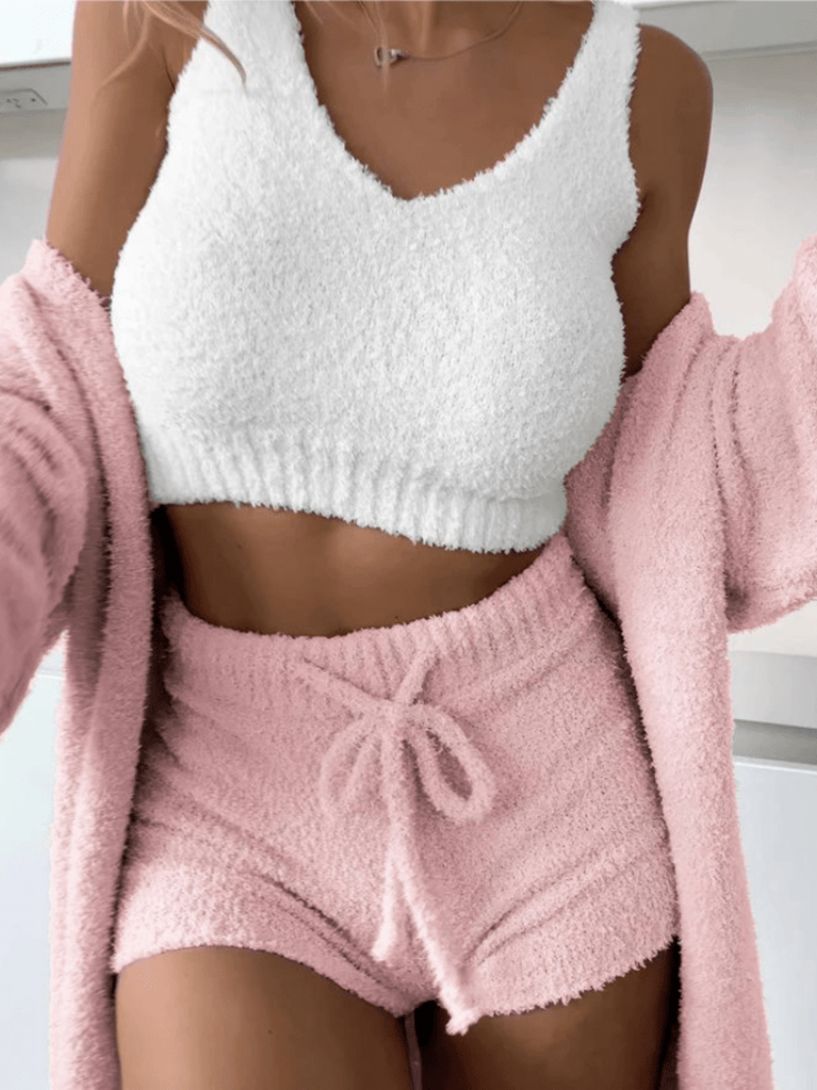 Ensemble Cosy Tricoté avec Cardigan, Brassière et Short (3 pièces)